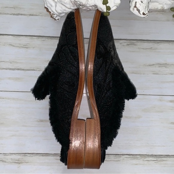 Free People Butterfly Effect Black Velvet Faux Sherpa Lined Flats EU 36/37 BNWOB - Picture 9 of 14